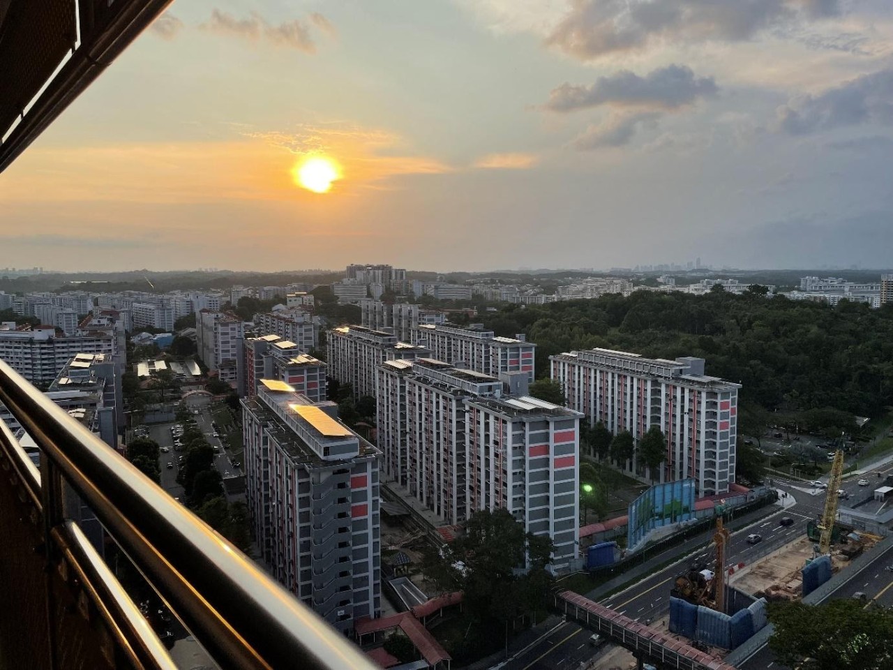 An image of sunset view from HDB Flats 