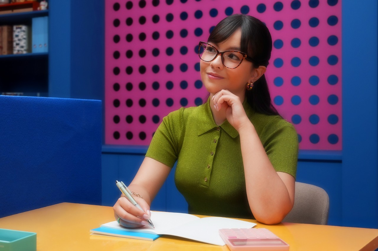 A girl doing calculations