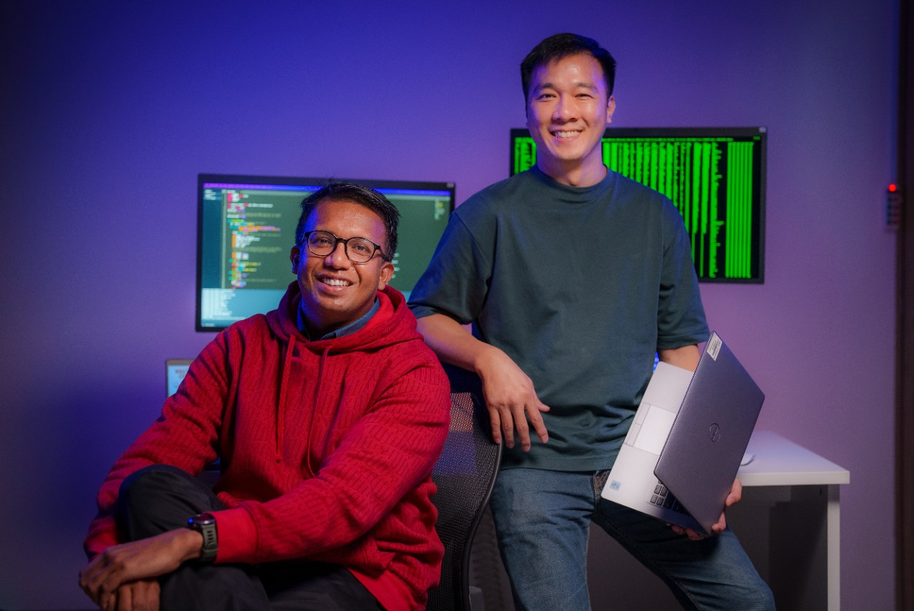 Rhen Huei and Mohamed Riduan Tech In Asia