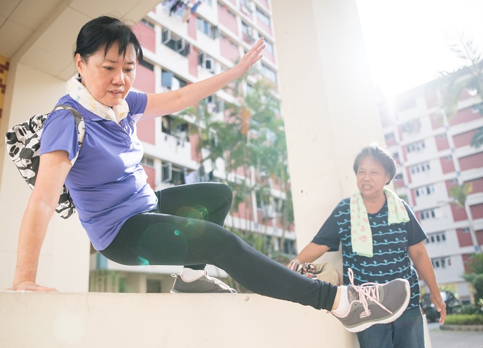 seniors parkour