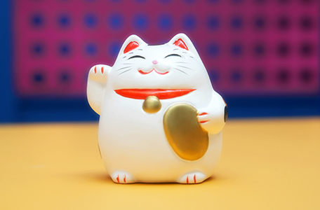 A fortune cat